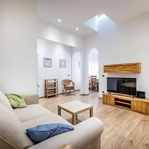 Apartamento Roommo Via Dei Pilastri Giada, Florencia